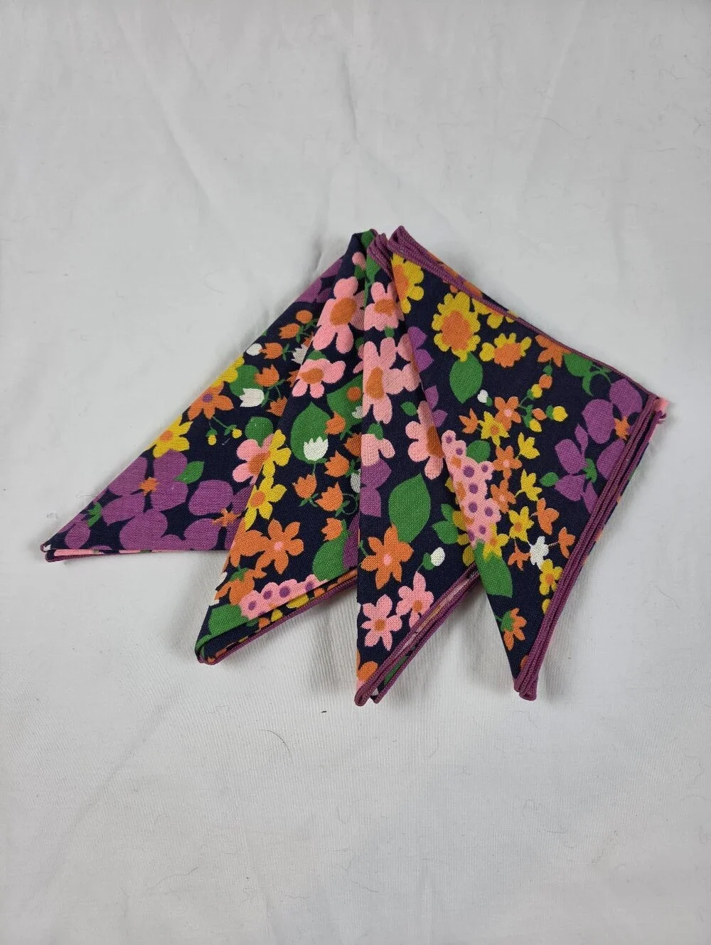 Vintage 70s Bright Floral Cloth Napkins Set of 4
